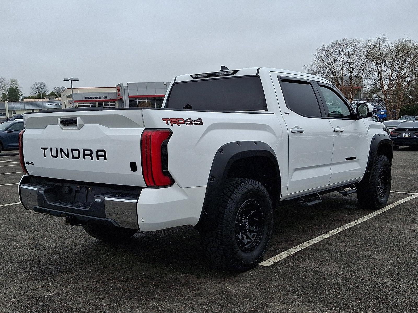 2022 Toyota Tundra 4WD 4WD SR5 CrewMax 5.5' Bed (SE)