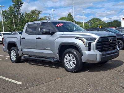 2024 Toyota Tundra 4WD 4WD SR5 CrewMax 5.5' Bed (Natl)