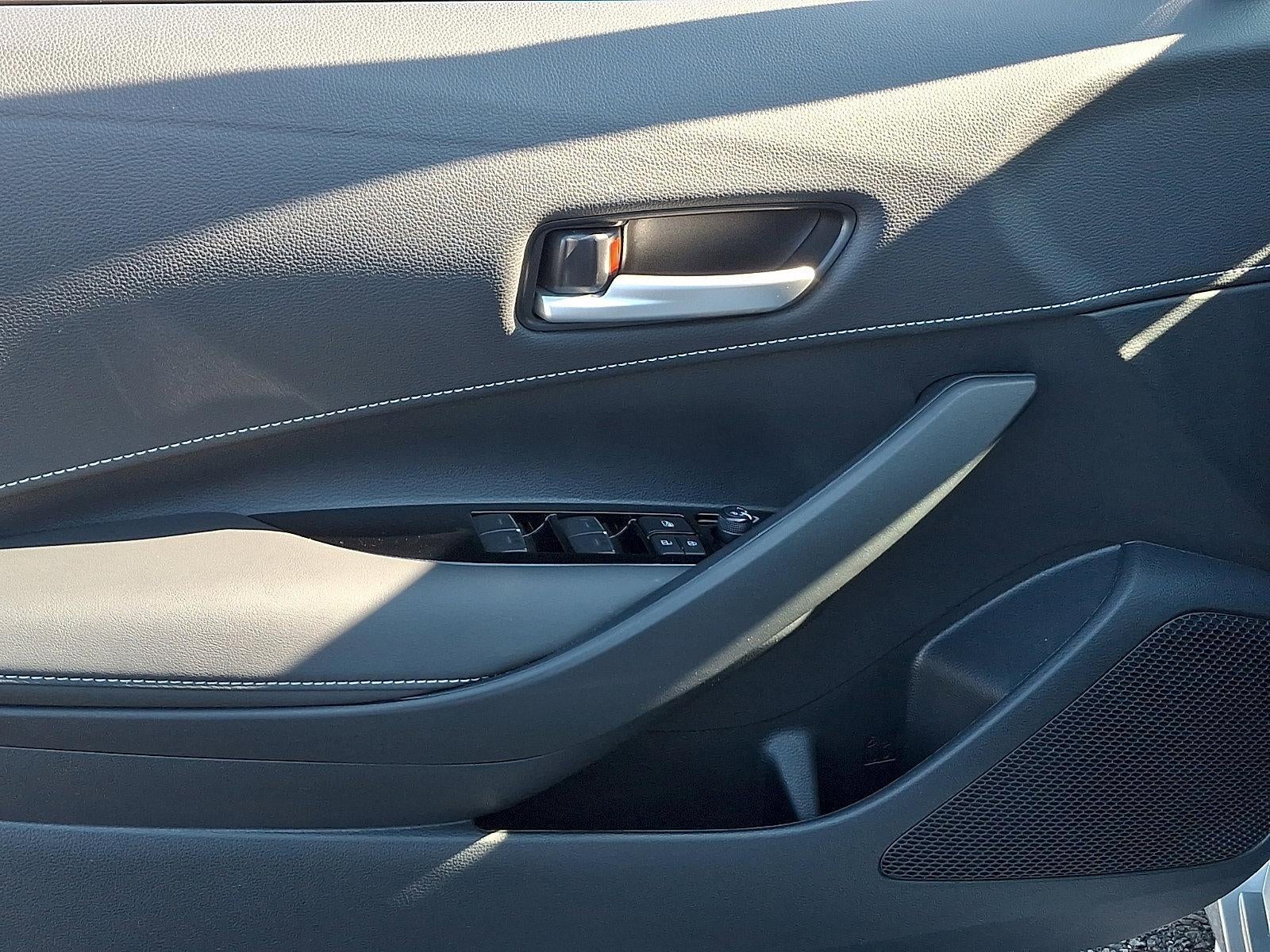 2023 Toyota Corolla Hatchback SE CVT (Natl)