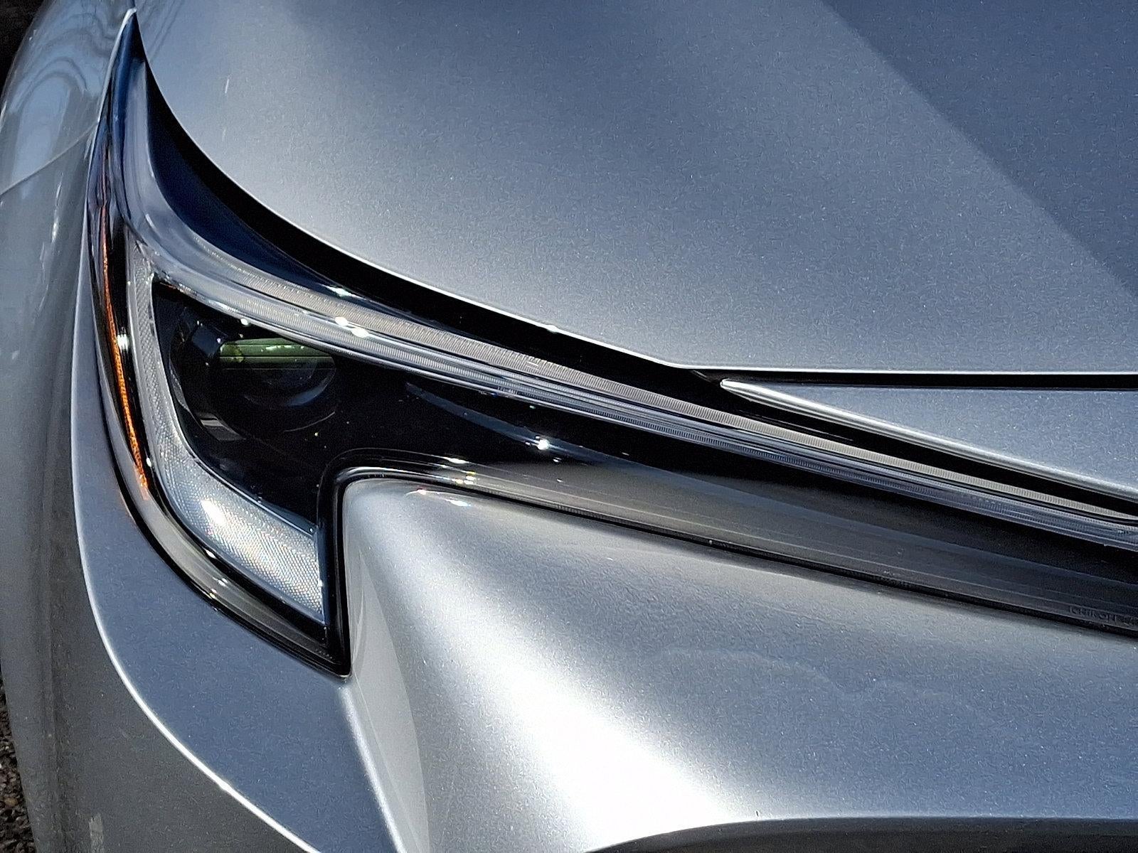 2023 Toyota Corolla Hatchback SE CVT (Natl)