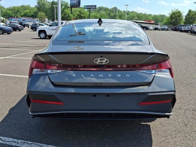 2025 Hyundai ELANTRA SEL Sport IVT