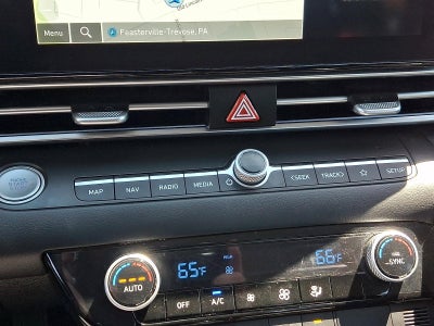 2024 Hyundai ELANTRA SEL IVT