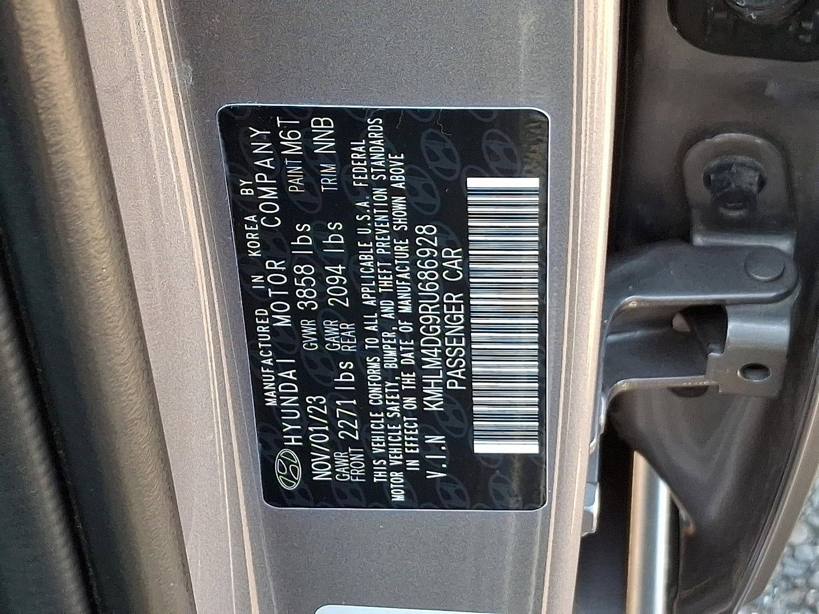 2024 Hyundai ELANTRA SEL IVT