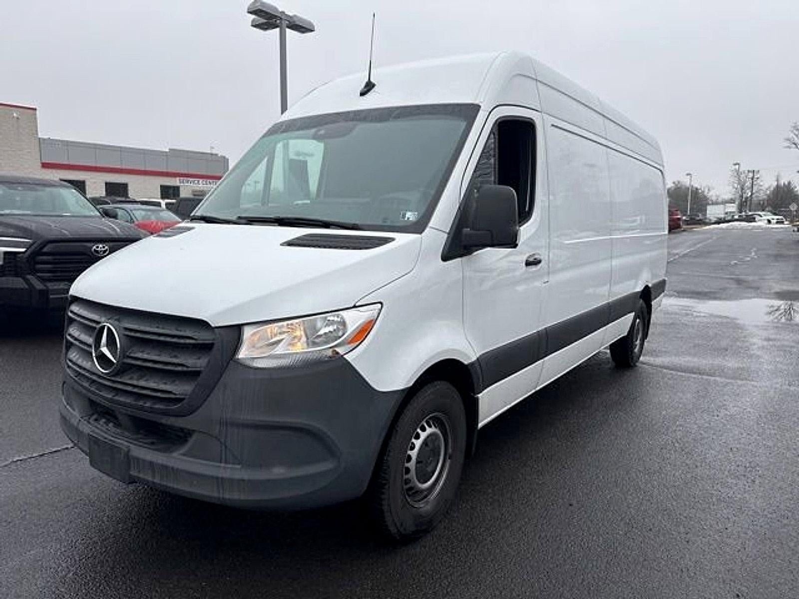 2023 Mercedes-Benz Sprinter Cargo Van 2500 High Roof I4 Diesel HO 170" RWD