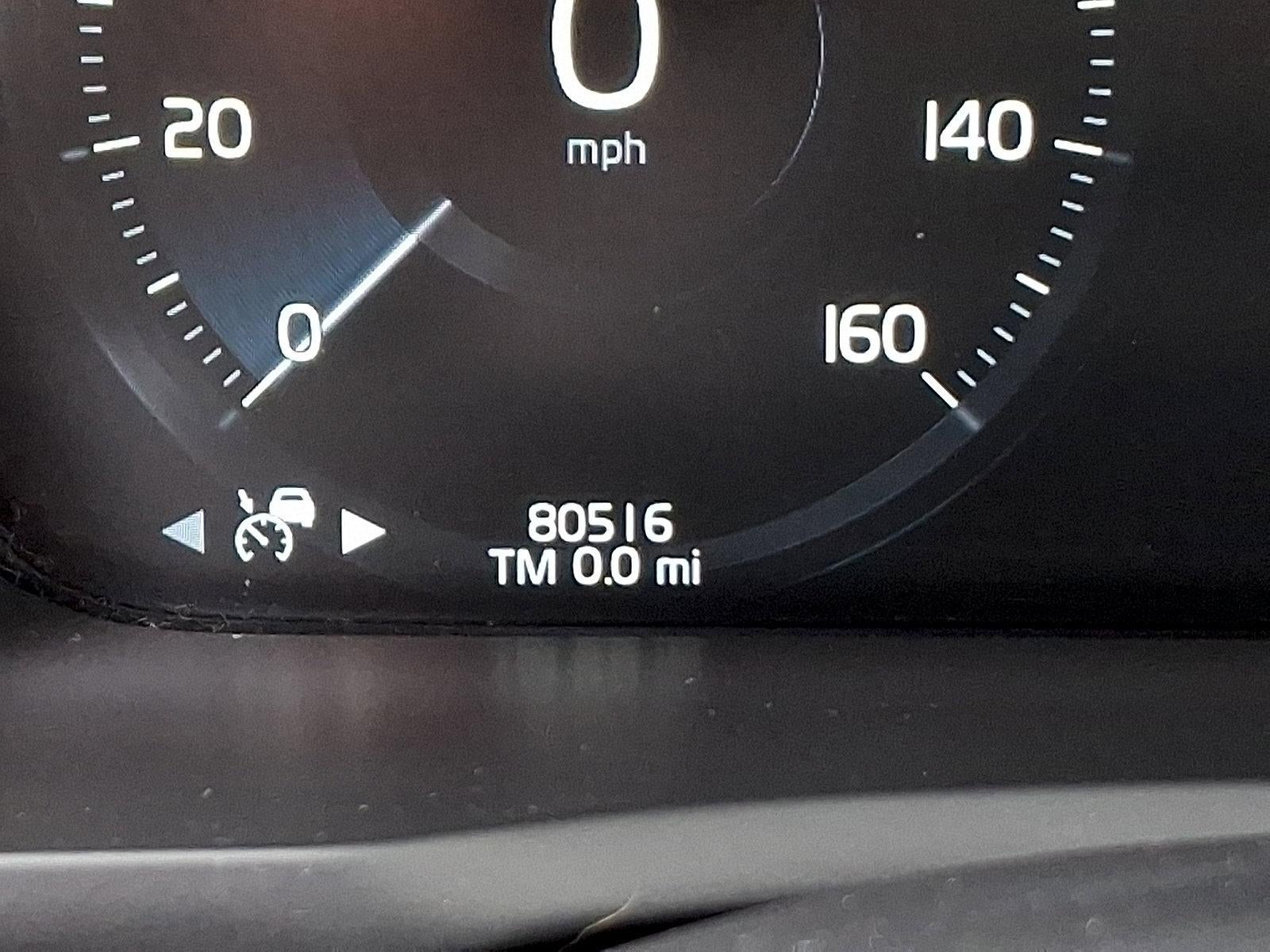 2019 Volvo XC90 T6 AWD Momentum