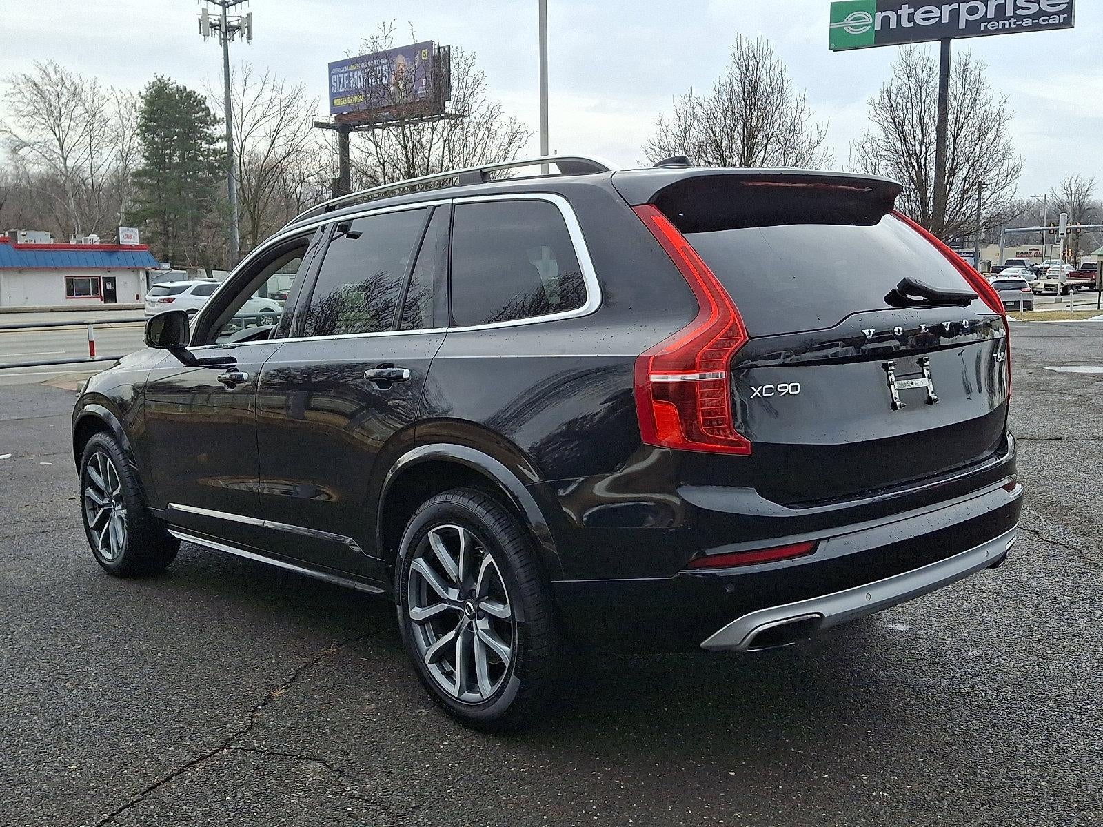 2019 Volvo XC90 T6 AWD Momentum