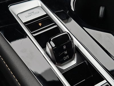 2025 Volkswagen Atlas 2.0T SE w/Technology 4MOTION