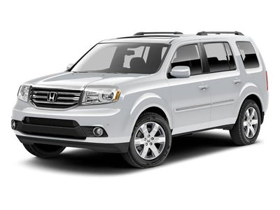 2013 Honda Pilot 4WD Touring with DVD Rear Entertainment System and Navigation