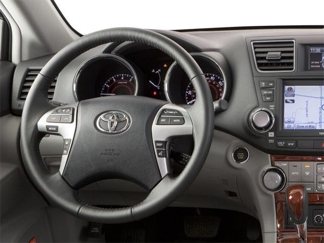 2012 Toyota Highlander 4WD 4dr V6 SE (Natl)