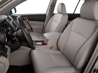 2012 Toyota Highlander 4WD 4dr V6 SE (Natl)