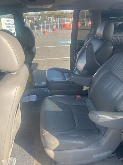 2010 Toyota Sienna 5dr 7-Pass Van XLE FWD (Natl)