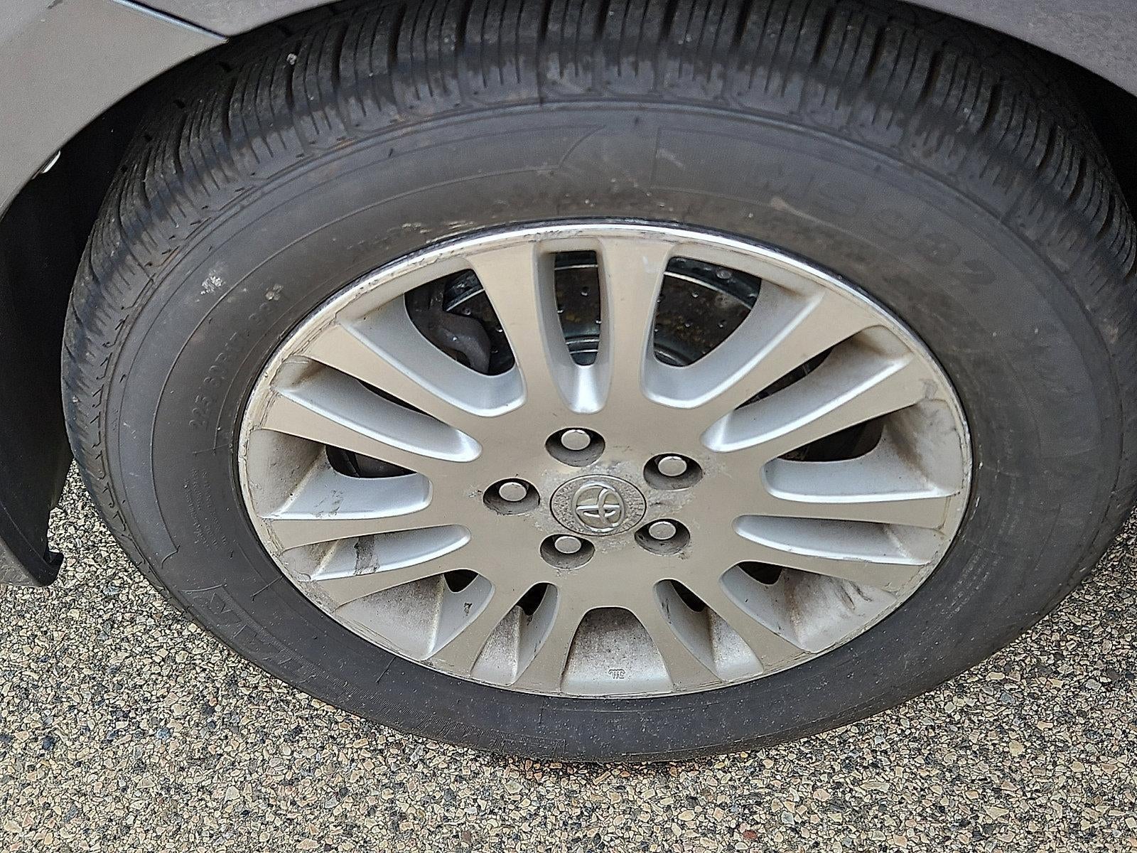 2010 Toyota Sienna 5dr 7-Pass Van XLE FWD (Natl)