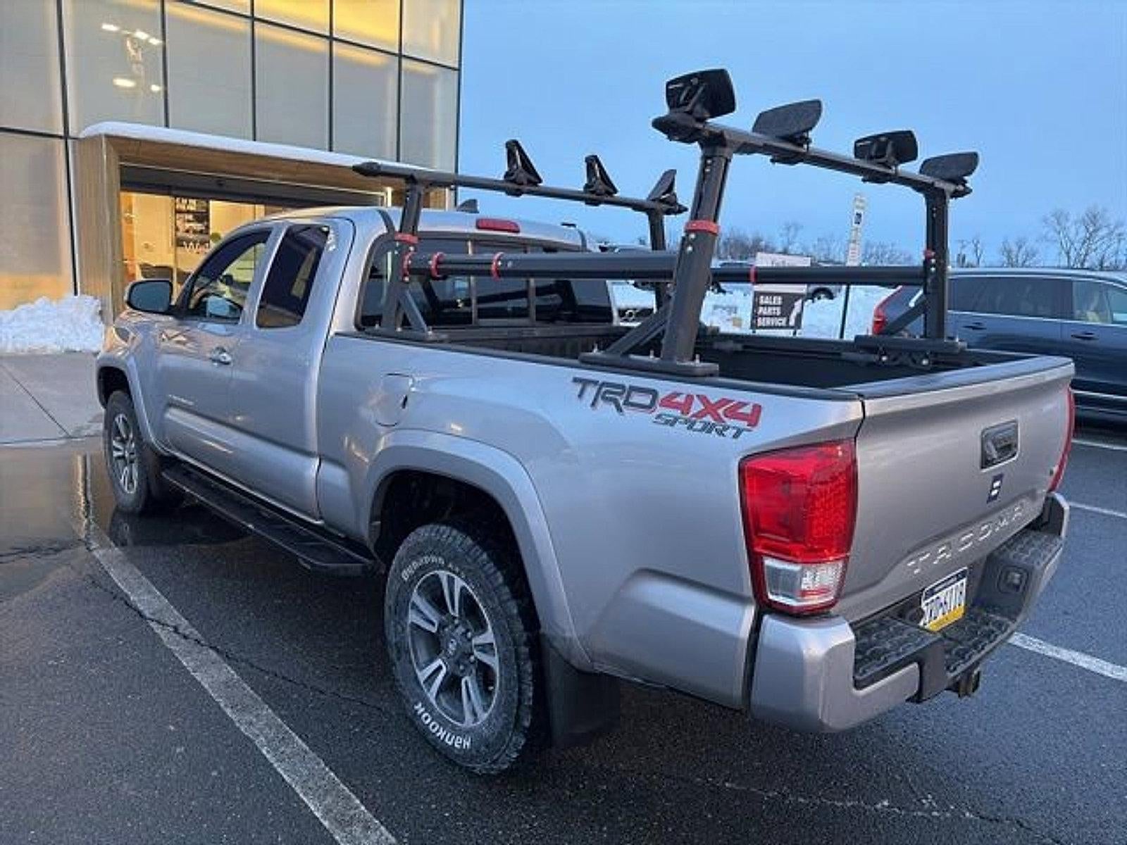 2016 Toyota Tacoma 4WD Access Cab Standard Bed V6 Automatic SR5 (SE)