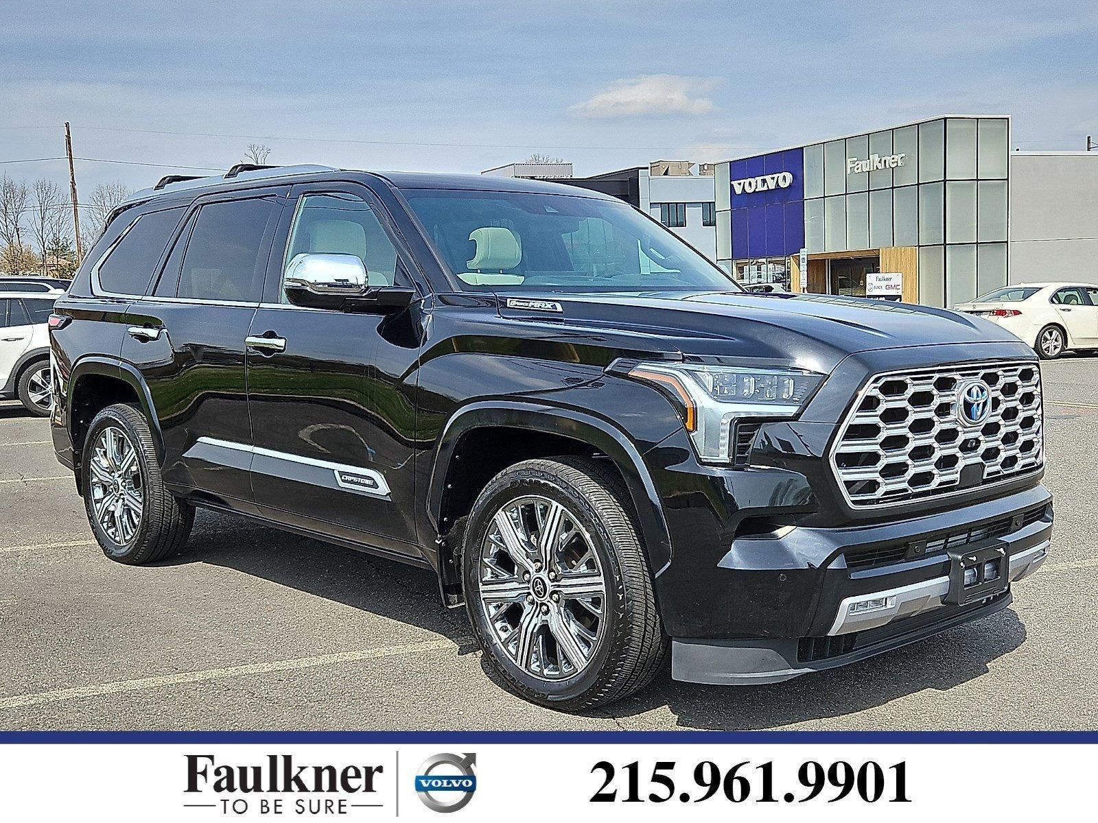 2024 Toyota Sequoia SR5 4WD (SE)