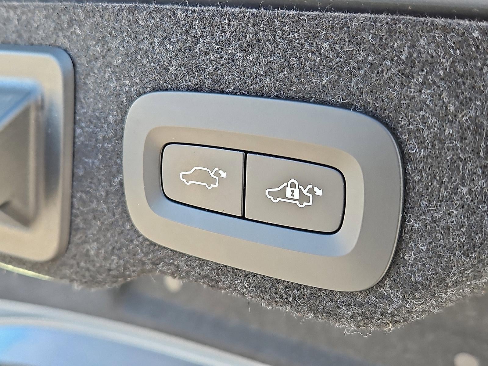 2018 Volvo S90 T5 FWD Momentum