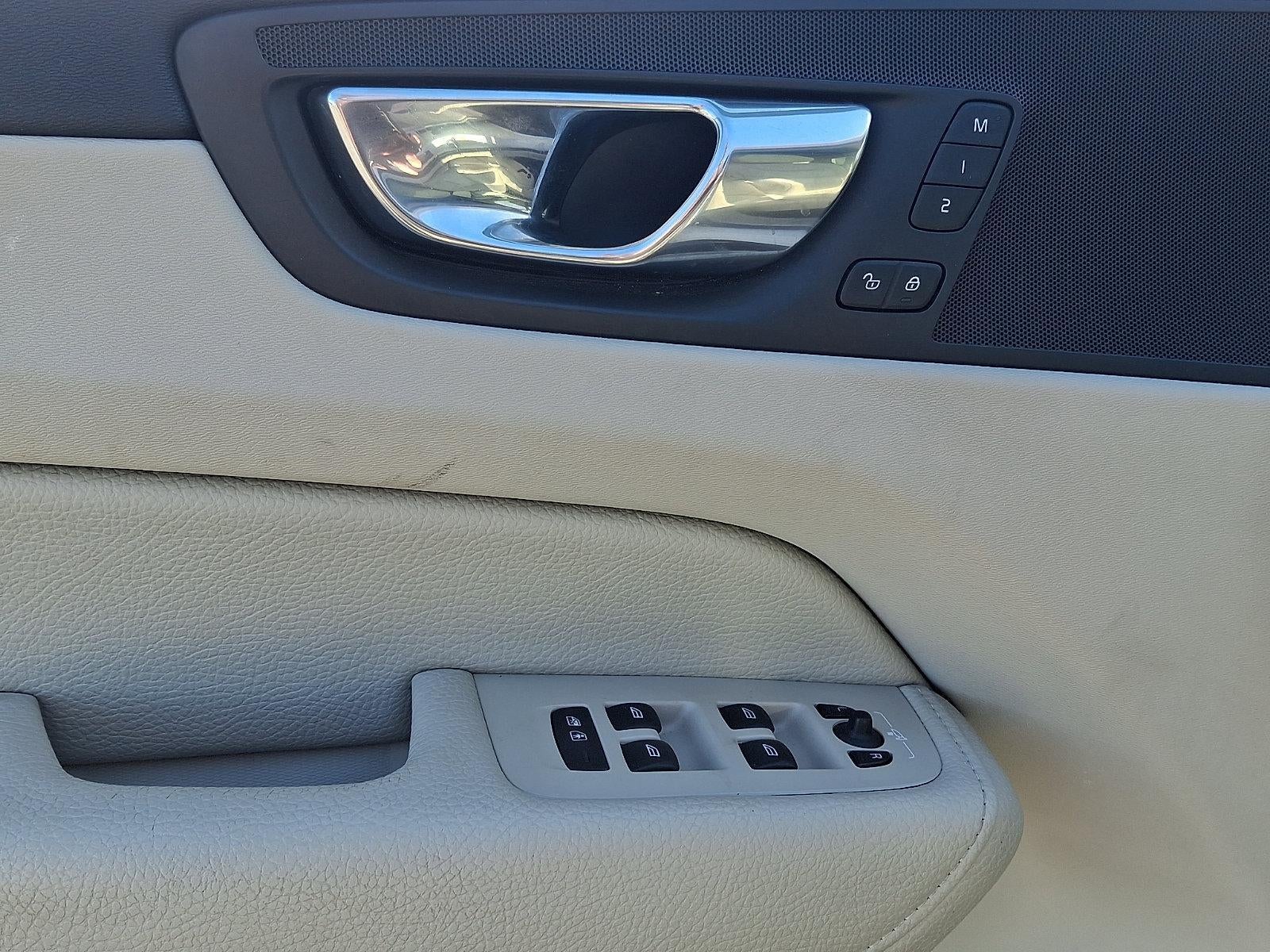 2019 Volvo XC60 T5 AWD Momentum