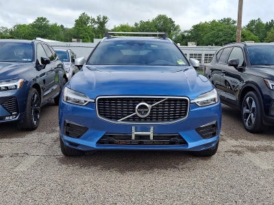 2019 Volvo XC60 T8 eAWD Plug-In Hybrid R-Design