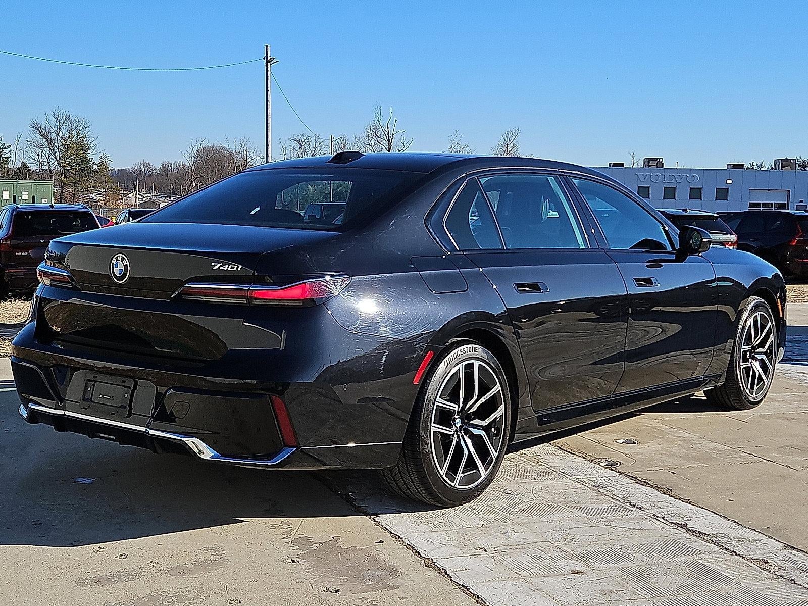 2024 BMW 740i xDrive Sedan
