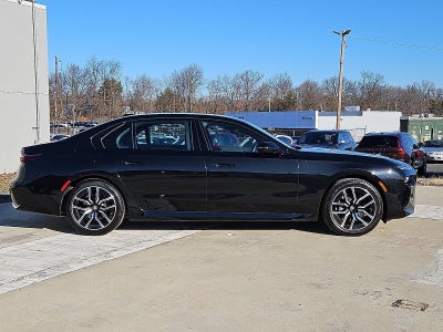 2024 BMW 740i xDrive Sedan