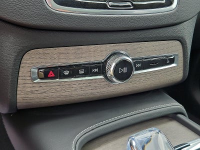2023 Volvo XC90 B6 AWD Ultimate 7P
