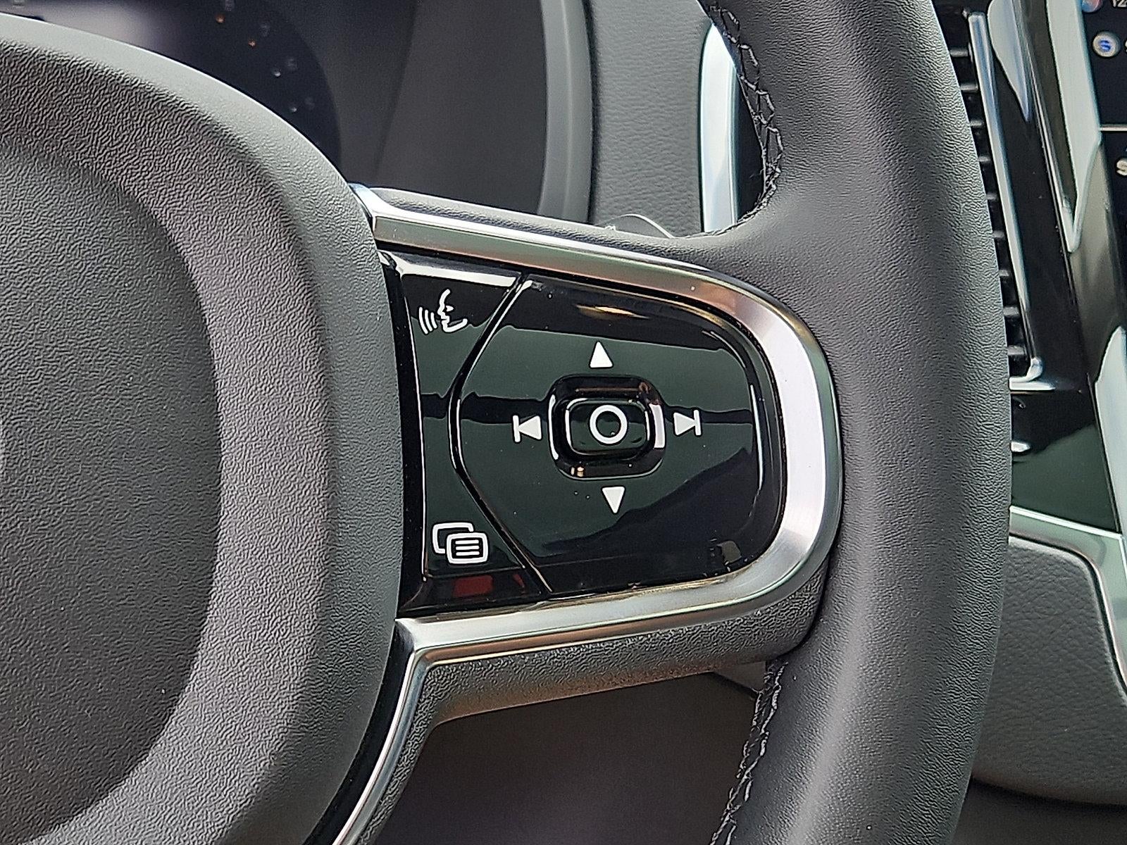 2023 Volvo XC90 B6 AWD Ultimate 7P