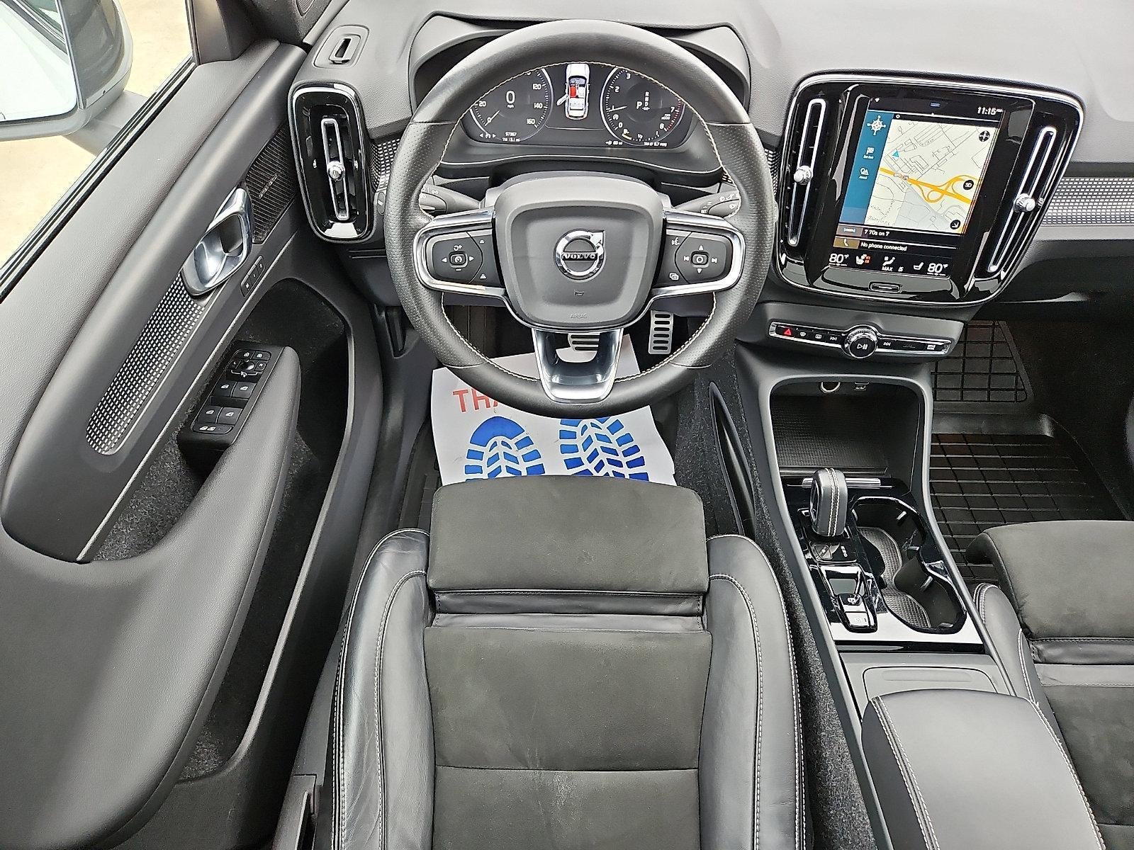 2021 Volvo XC40 T5 AWD R-Design