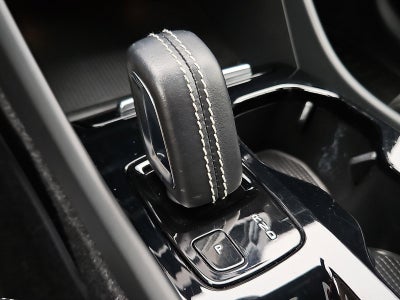 2021 Volvo XC40 T5 AWD R-Design