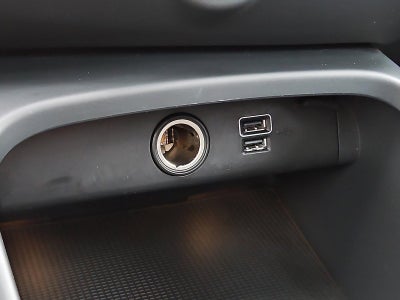 2021 Volvo XC40 T5 AWD R-Design