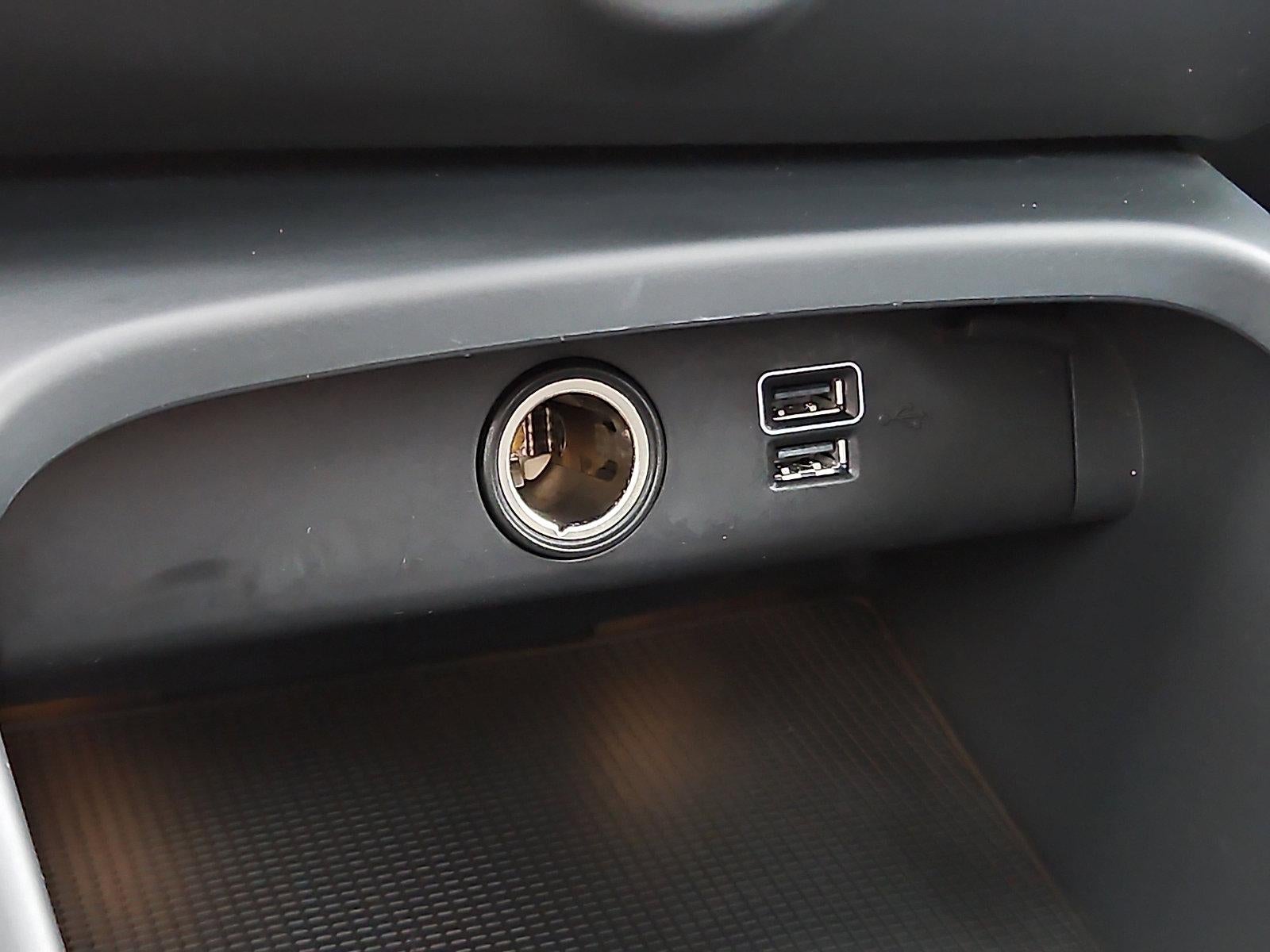 2021 Volvo XC40 T5 AWD R-Design