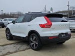 2021 Volvo XC40 T5 AWD R-Design