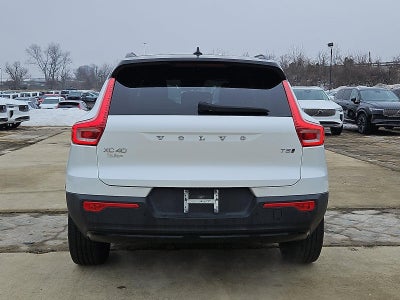 2021 Volvo XC40 T5 AWD R-Design