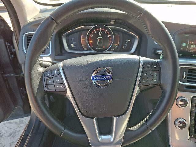 2017 Volvo S60 Cross Country T5 AWD