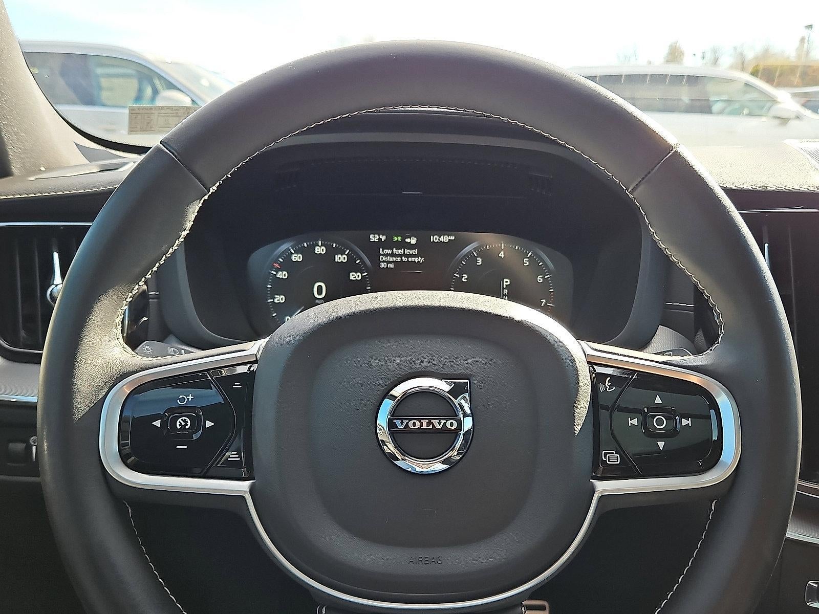 2021 Volvo XC60 T6 AWD R-Design