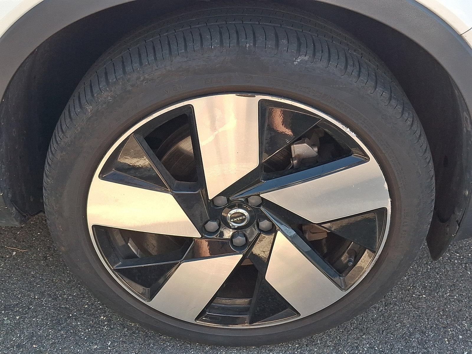 2023 Volvo C40 Recharge Pure Electric Twin eAWD Plus