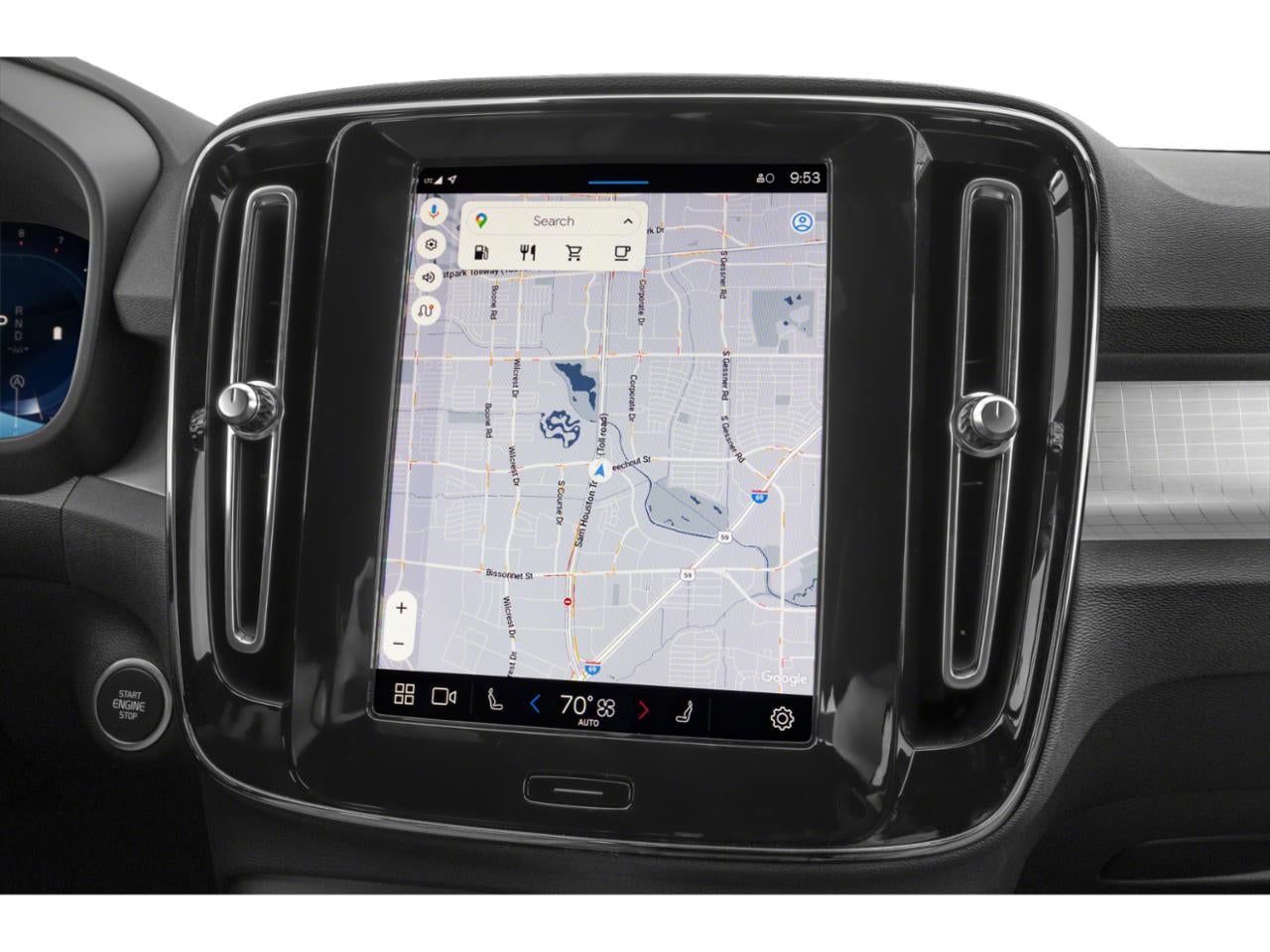 2024 Volvo XC40 B5 AWD Plus Dark Theme