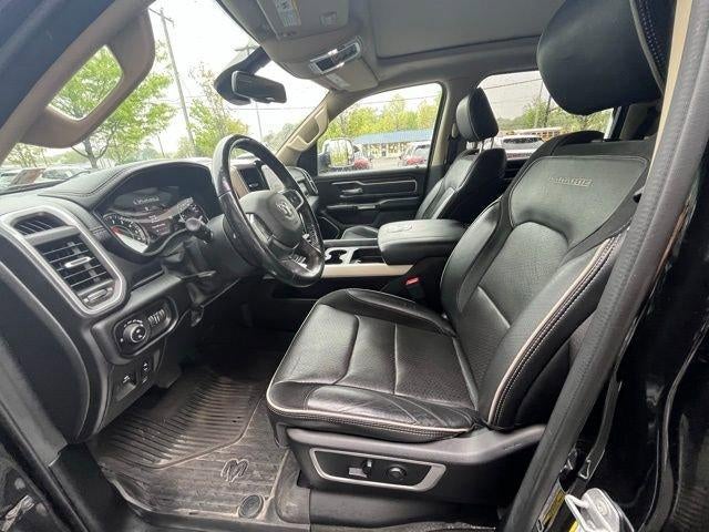 2020 RAM 1500 Laramie 4x4 Crew Cab 5'7" Box
