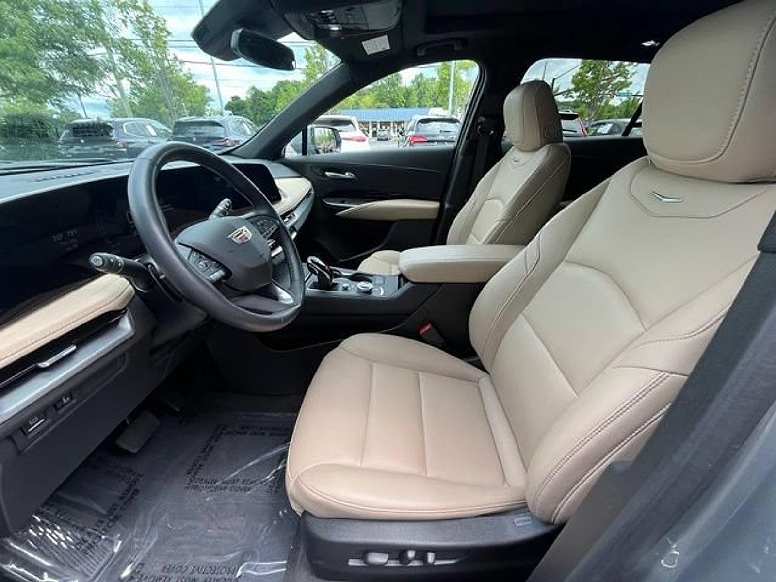 2024 Cadillac XT4 AWD 4dr Luxury