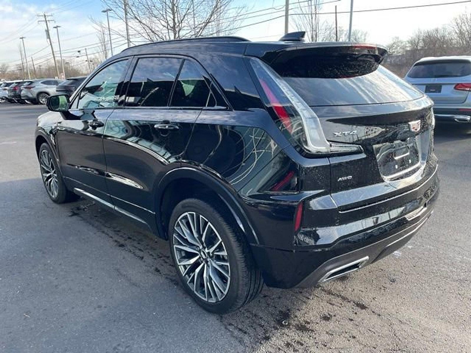 2024 Cadillac XT4 AWD 4dr Sport