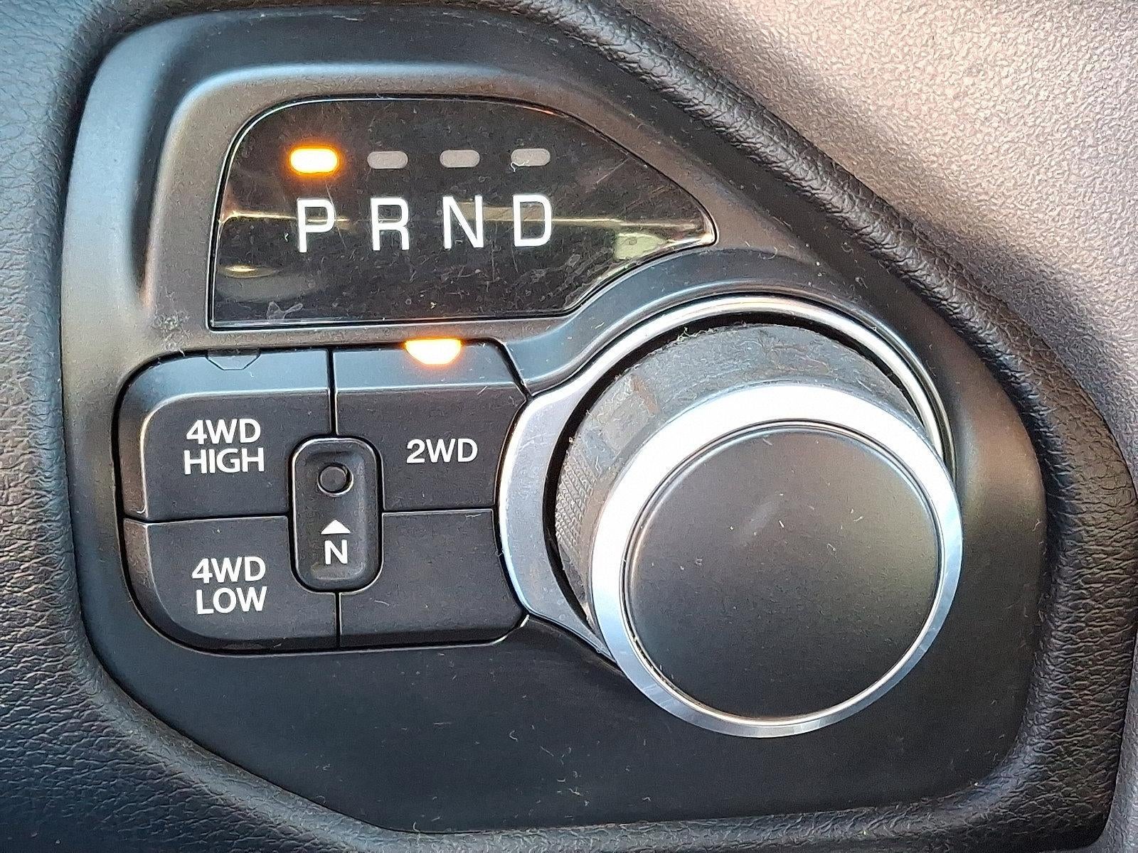 2020 RAM 2500 Big Horn 4x4 Crew Cab 6'4" Box