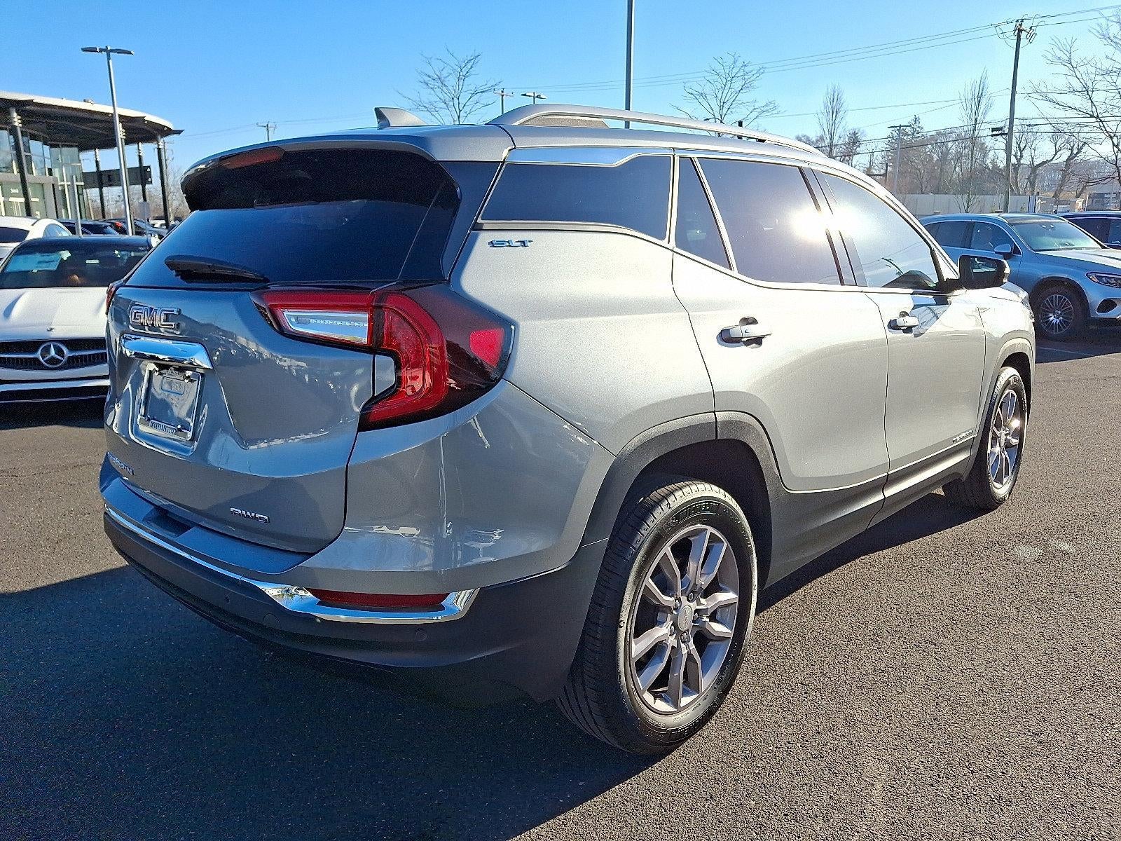 2024 GMC Terrain AWD 4dr SLT