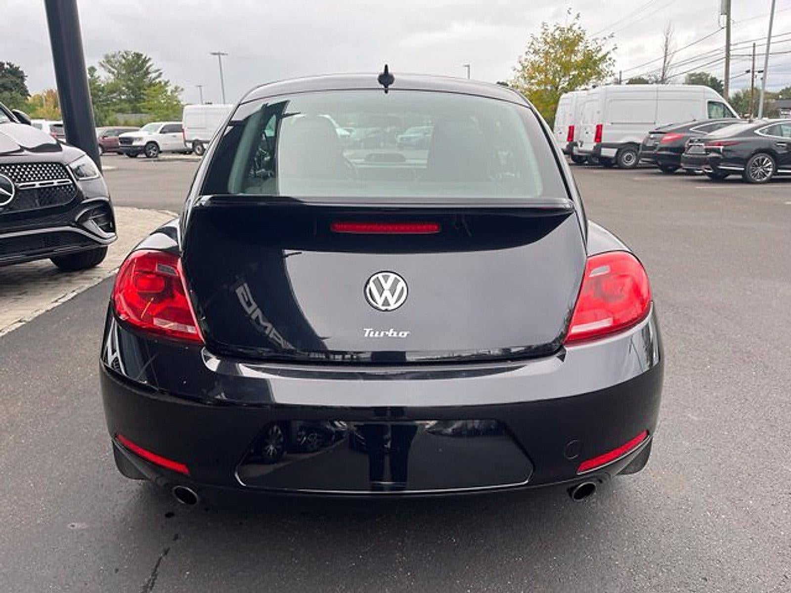 2013 Volkswagen Beetle 2dr Man 2.0T Turbo PZEV *Ltd Avail*