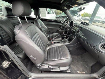 2013 Volkswagen Beetle 2dr Man 2.0T Turbo PZEV *Ltd Avail*