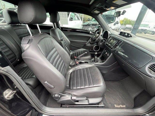 2013 Volkswagen Beetle 2dr Man 2.0T Turbo PZEV *Ltd Avail*