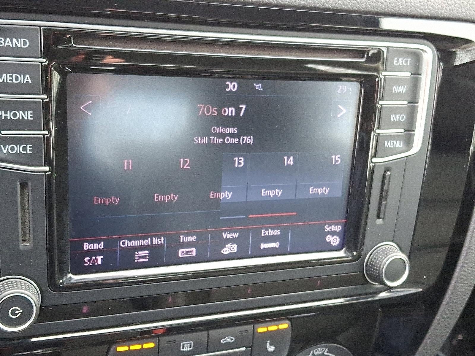 2016 Volkswagen Jetta 4dr Auto 1.8T SEL PZEV Sedan