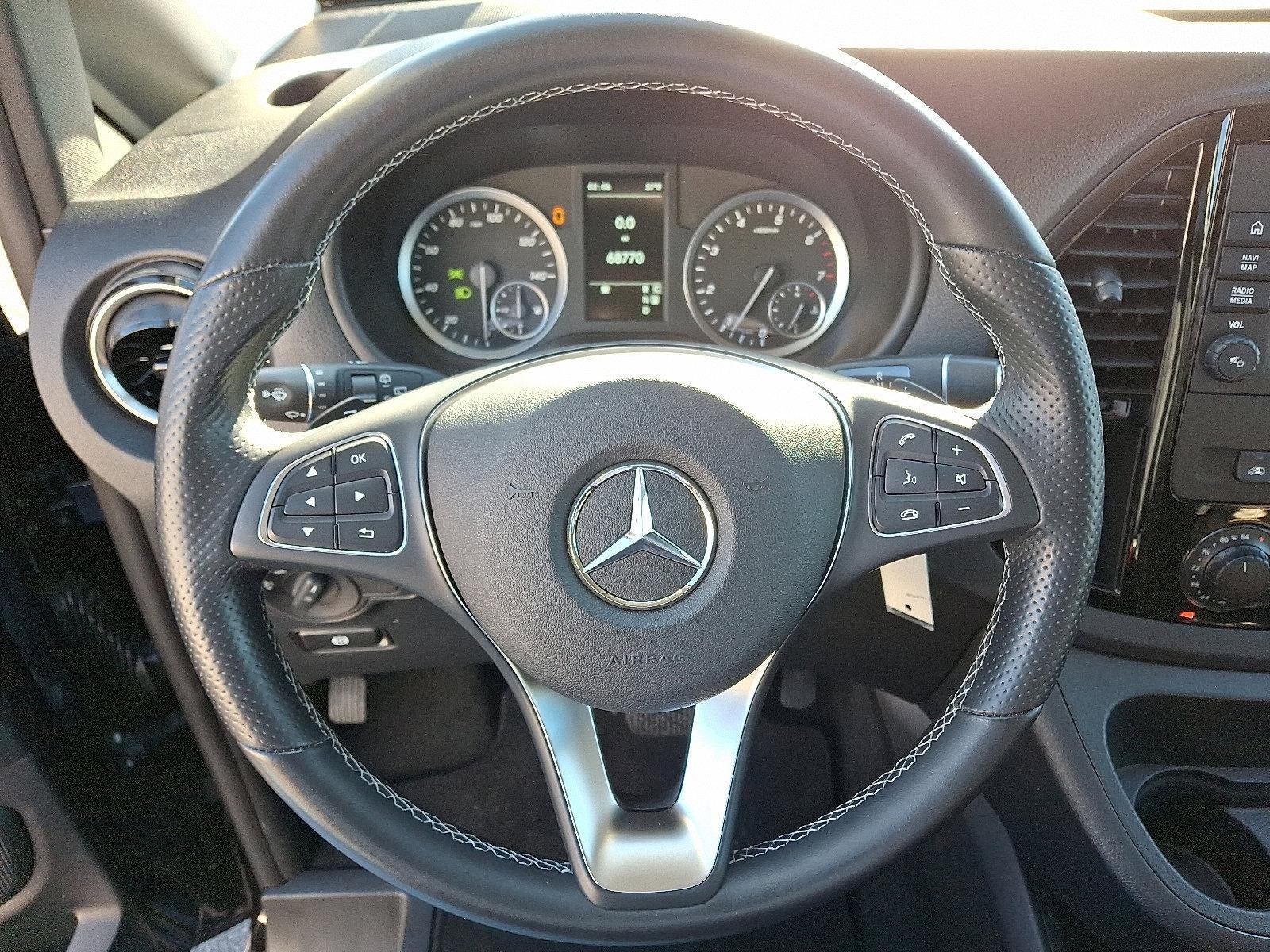 2021 Mercedes-Benz Metris Passenger Van Standard Roof 126" Wheelbase