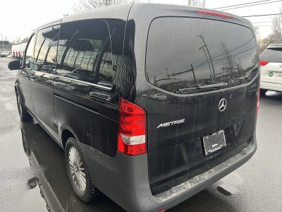 2021 Mercedes-Benz Metris Passenger Van Standard Roof 126" Wheelbase
