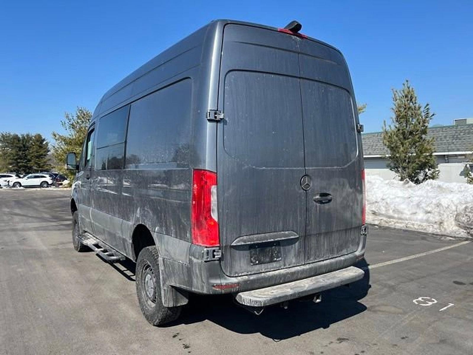 2023 Mercedes-Benz Sprinter Cargo Van 2500 Standard Roof I4 Diesel HO 144" AWD