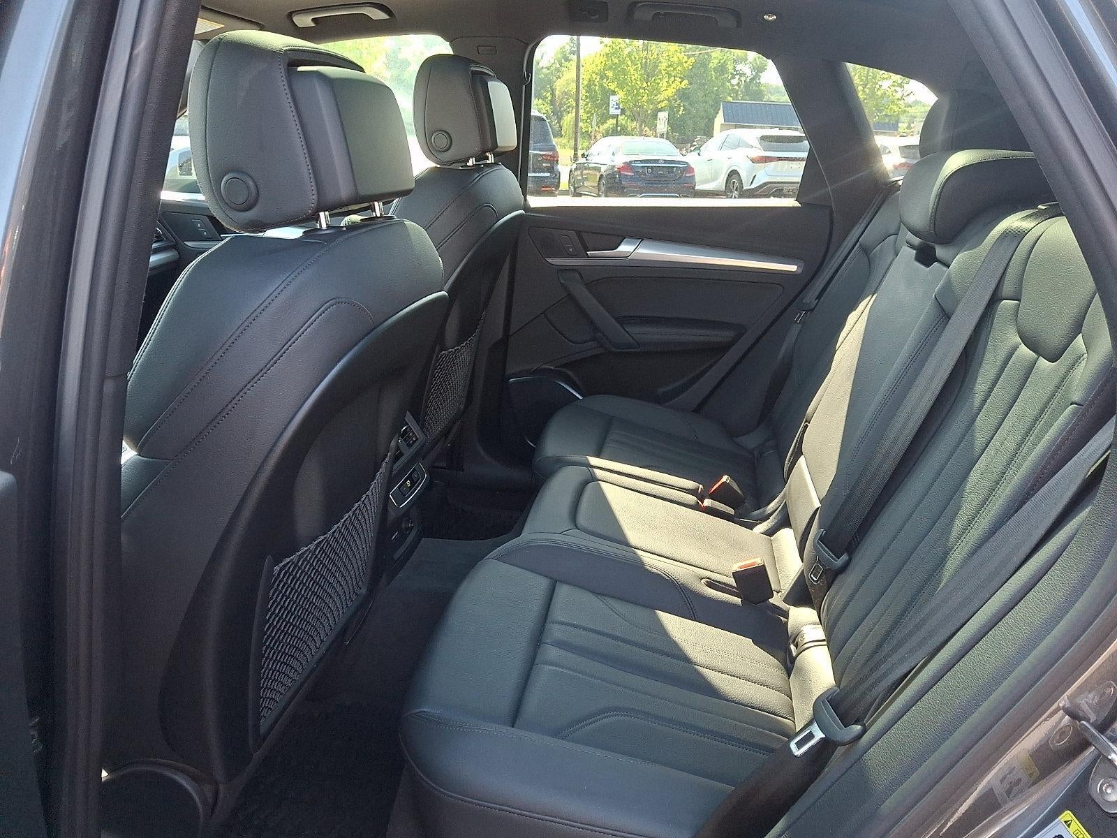 2020 Audi Q5 Titanium Premium Plus 45 TFSI quattro