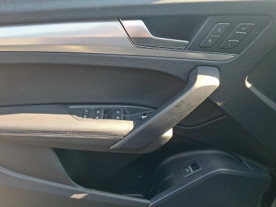 2020 Audi Q5 Titanium Premium Plus 45 TFSI quattro