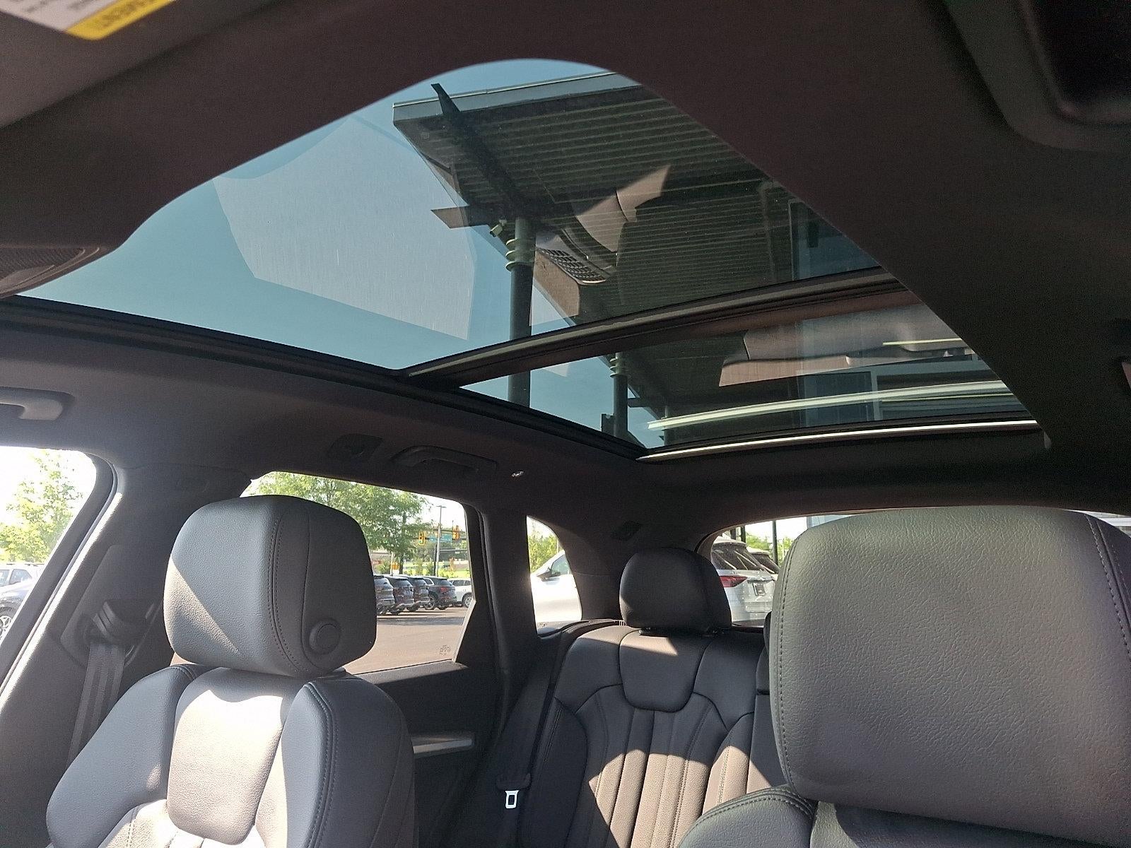 2020 Audi Q5 Titanium Premium Plus 45 TFSI quattro